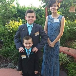 Meet your Posher, Phyllis